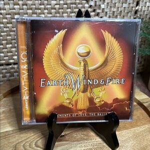 Earth, Wind & Fire CD - Elements of Love: The Ballads
